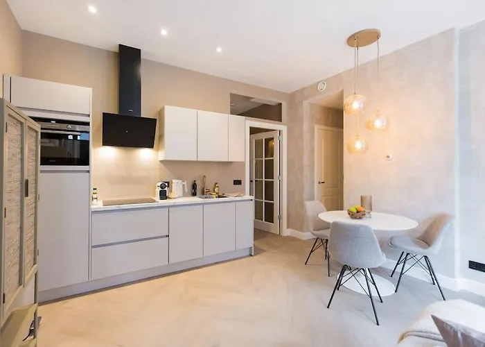 Haya Beachhouse - Queen